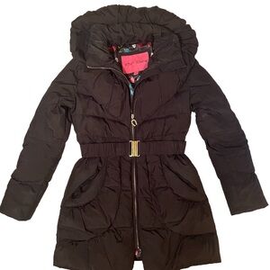 Betsey Johnson Women's Small Black Full Zip Belted Puffer Coat With Gold Details